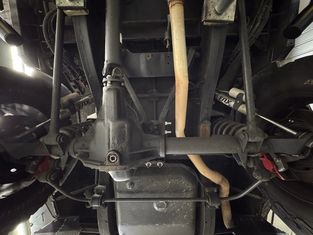 338068 · 073