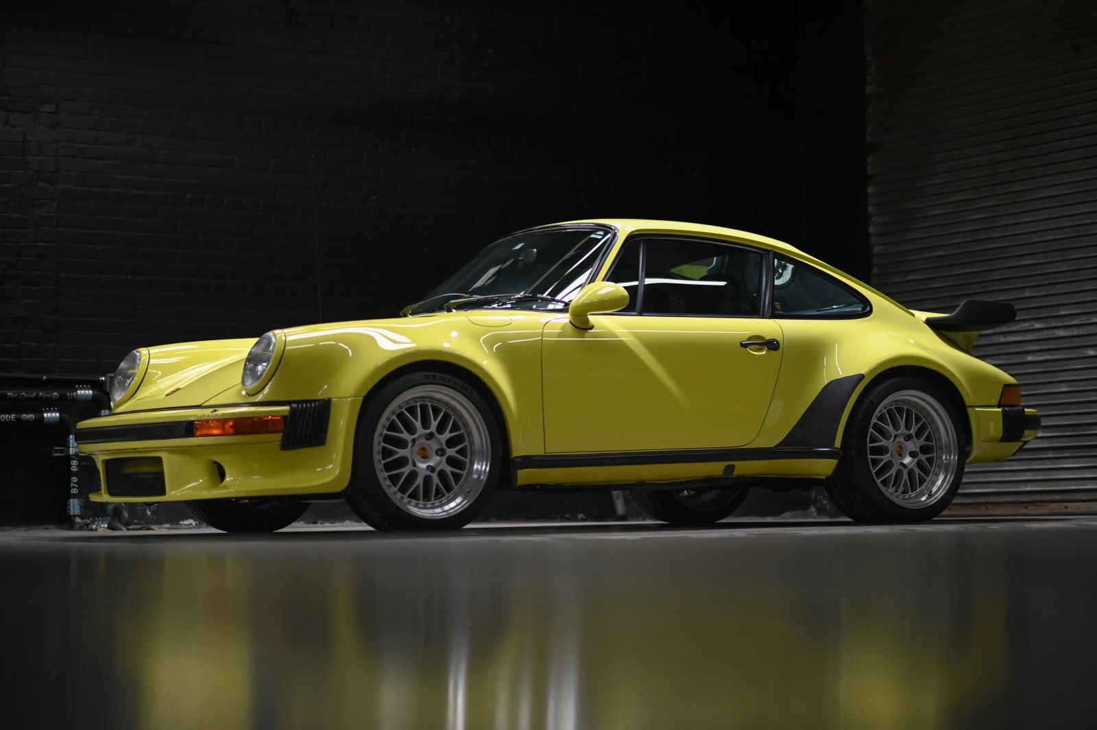 1977 PORSCHE 911 (930)  TURBO
