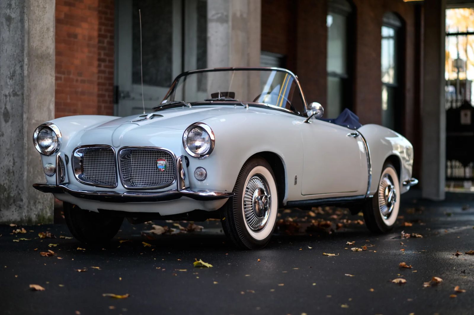 1957 FIAT 1200 TV ROADSTER