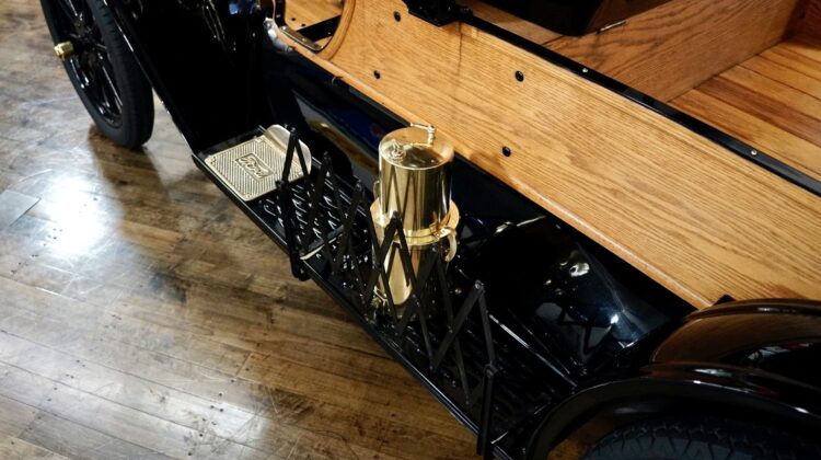 1914 Ford Model-T Buckboard (43)